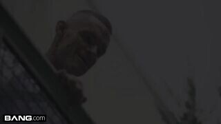 Kerek hájas tini csaj hardcore anál szexe