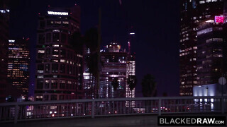 BlackedRaw - Skye Blue hármasban baszik