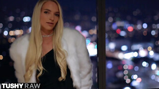TUSHYRAW - Lana Sharapova a szőrös muffos világos szőke lány