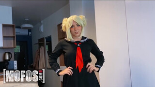 Mofos - Sweetie Fox a cosplayes csajszi análba tolva