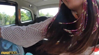 Fake Taxi - Linda Del Sol a latin hippi csaj