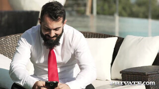 Private com - Sicilia pinája megkúrelva