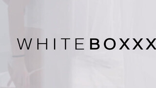 WhiteBoxxx - Lena Reif a hatalmas kannás orosz csaj