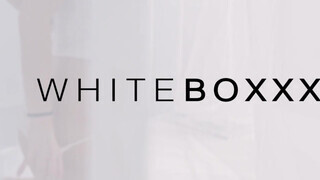 WHITEBOXXX - Sarah Kay finom kefélése