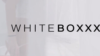 WhiteBoxxx - Eveline Dellai popsiba kefélve