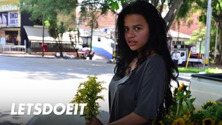 Aranyos néger milf selena gomez mélyen tolva latina muffban